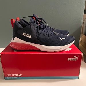 Puma Cell Vive Jr. - size 5 youth